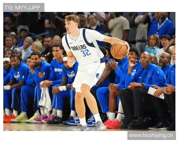 浓眉称赞弗拉格天赋出众将负责防守KD和巴特勒等顶尖侧翼球员